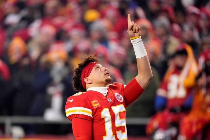 La vida legendaria de la camiseta N° 15 de la NFL ha comenzado